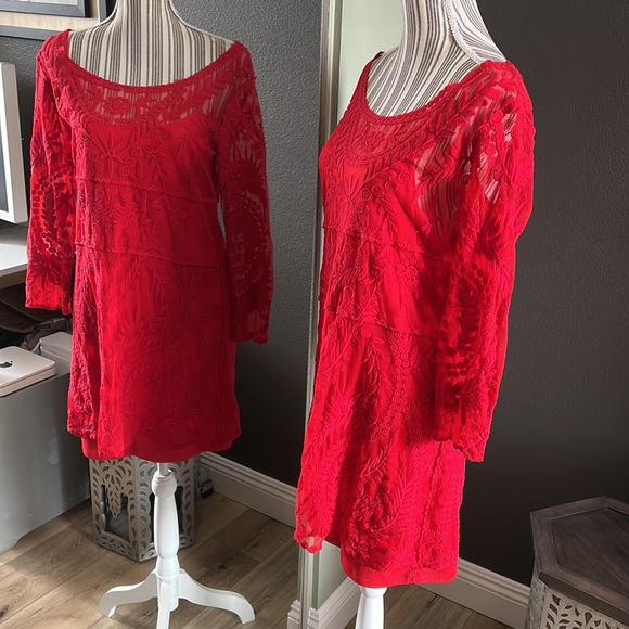 Express, red dress, large